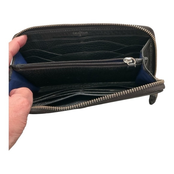 Cole Haan Black Pebbled Leather Wallet - Picture 4 of 6